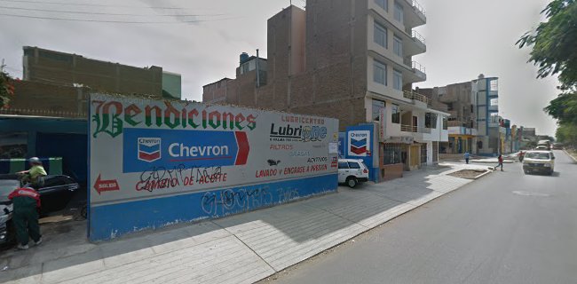 Av. Ricardo Palma 705, Trujillo 13001, Perú