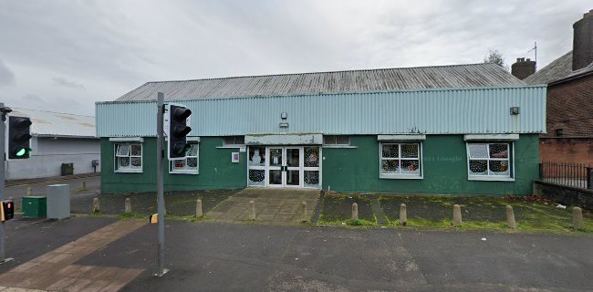 Comments and reviews of Ardoyne Library