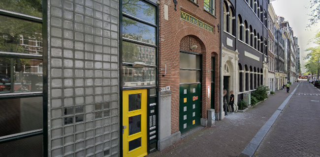 BKS Iyengar Yoga Institute Amsterdam - Amsterdam