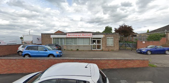 Reviews of Speedograph Richfield Ltd in Nottingham - Auto glass shop