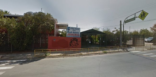 Opiniones de Colegio Poeta Vicente Huidobro en Lo Prado - Escuela