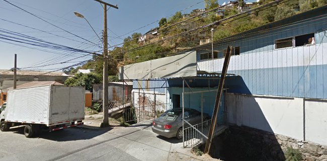 Madeval Muebles Limitada - Valparaíso