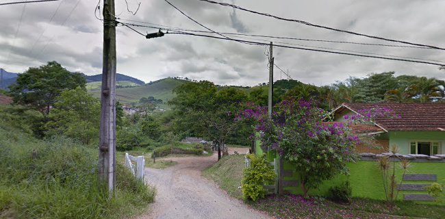 Sentido Bairro do Quilombo - Estrada Vereador, Rod. Benedito Cândido Ribeiro, 90, São Bento do Sapucaí - SP, 12490-000, Brasil