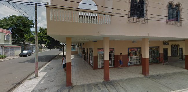 Opiniones de Despensa Genesis en Guayaquil - Tienda de ultramarinos