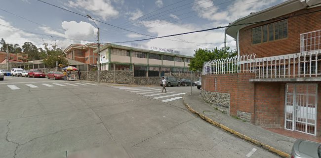 Escuela Alberto Andrare Arizaga-Brummel - Cuenca