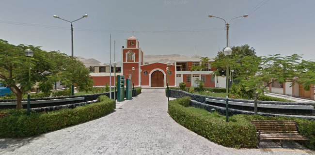 Opiniones de Antigua Parroquia de Nuestra Señora del Carmen de Corire en Lima - Iglesia