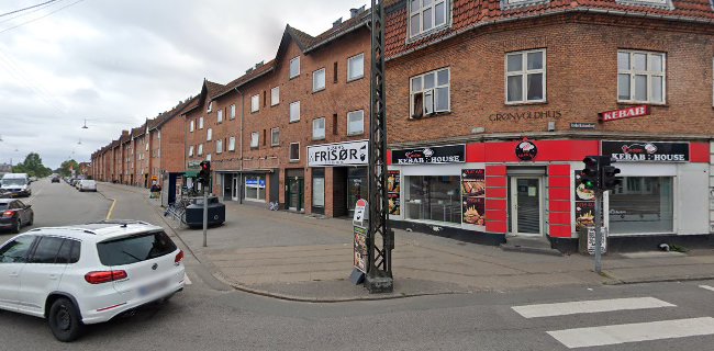 Husum Frisør v/Saman Ali - Brønshøj-Husum