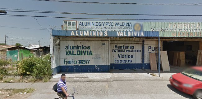 Opiniones de Aluminios y PVC Valdivia en Curicó - Centro comercial