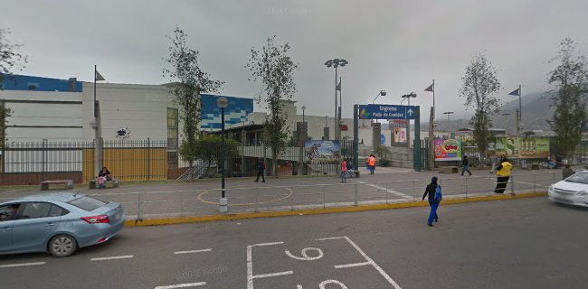 Opiniones de Entrada Tomas Valle - Plaza Norte en San Martín de Porres - Centro comercial
