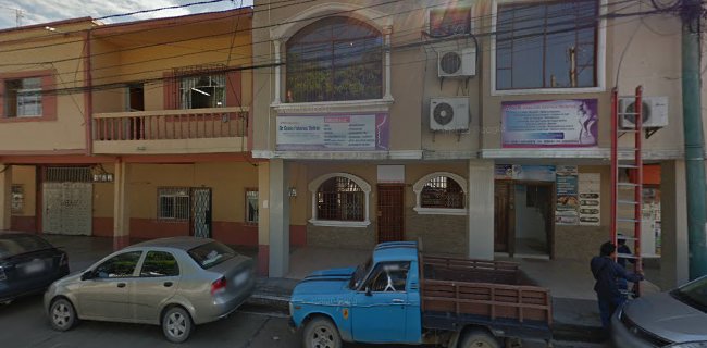 Opiniones de Edificio de consultorios médicos J.O. en Machala - Médico