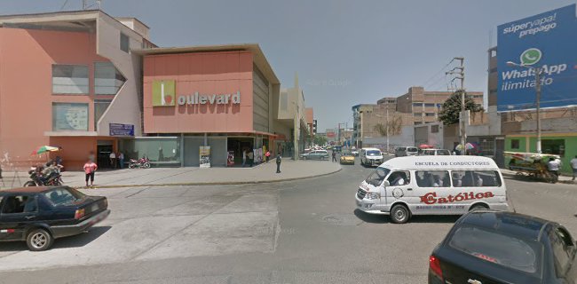 Centro Comercial Boulevard, Mariscal Nieto N° 480, Chiclayo 14001, Perú