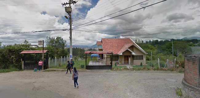 barrio yanaturo, Via al Carmen, Cuenca, Ecuador