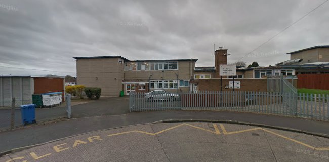 Reviews of Elms Farm Primary School in Birmingham - School