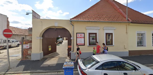 Sopron, Újteleki u. 27, 9400 Magyarország