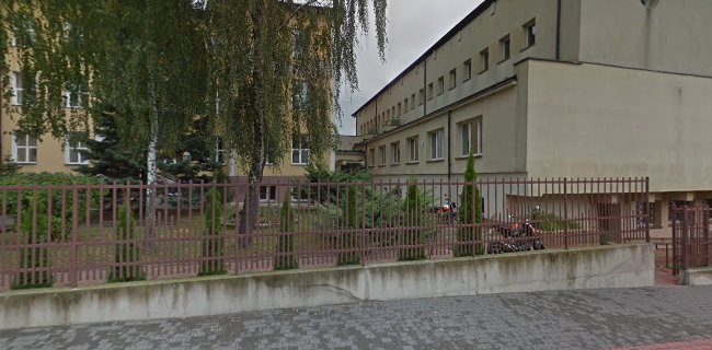 Liceum Ogólnokształcące nr III im. Żołnierzy Obwodu Łomżyńskiego AK w Łomży - Szkoła
