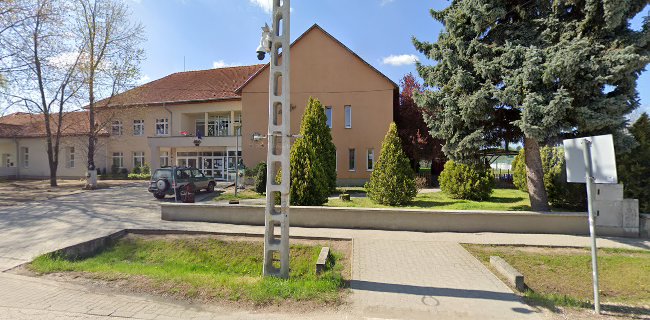 Nyáry Pál Általános Iskola és Alapfokú Művészetoktatási Intézmény - Nyáregyháza