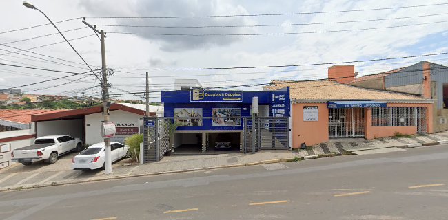 Douglas e Douglas Administradora e Corre - São Paulo