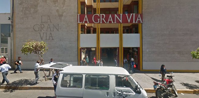 Centro Comercial La Gran Vía, Av. Siglo XX 120, Cercado de Arequipa 04001, Perú