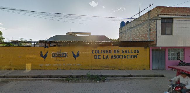 Coliseo de Gallos la Asociacion de Moyobamba - Moyobamba