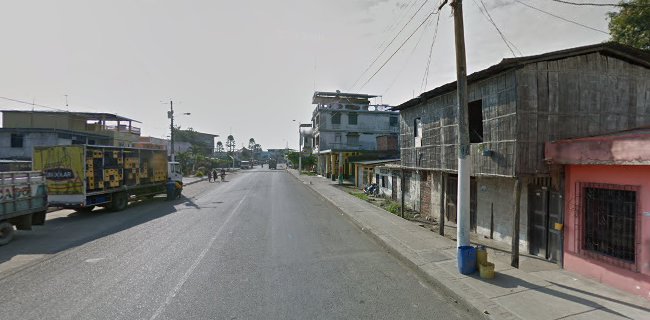 Av. Baba y Velasco Ibarra, Isla de Bejucal, Ecuador