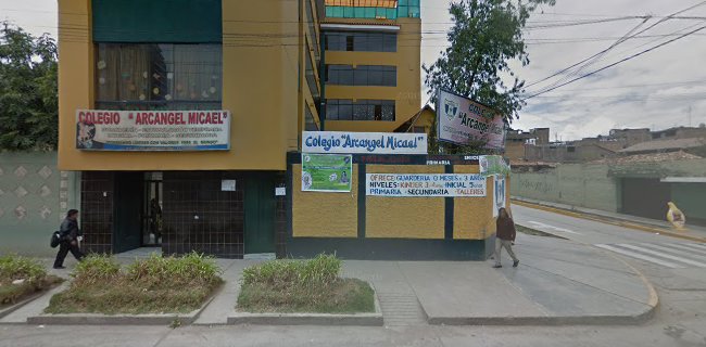 Colegio Arcángel Micael - Escuela