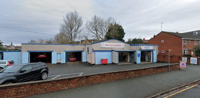 Comments and reviews of Belle Vue Garage