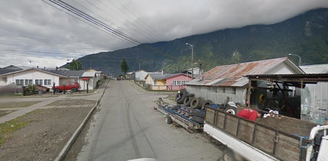 Opiniones de Vulcanizacion O Gomeria en Puerto Aysén - Gasolinera