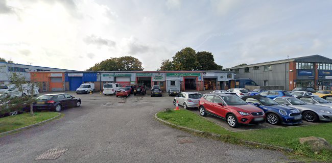 Comments and reviews of Brooklands Garage