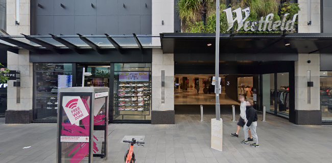 Reviews of Vans Newmarket in Auckland - Shoe store