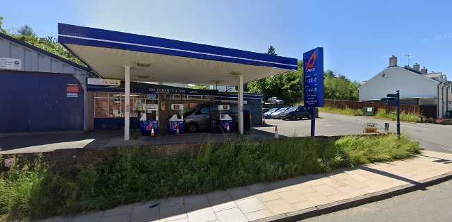 Reviews of Presteigne Service Station in Hereford - Gas station