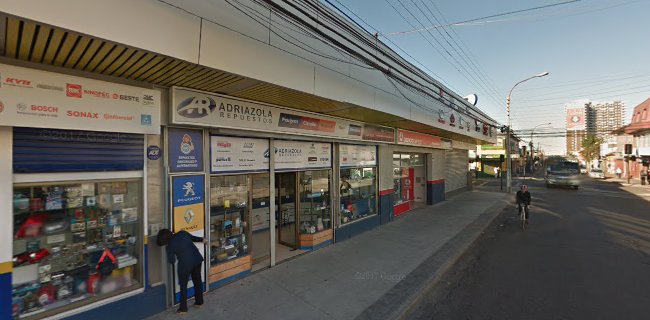 Opiniones de Adriazola Repuestos - Maipú 228 en Concepción - Tienda de neumáticos
