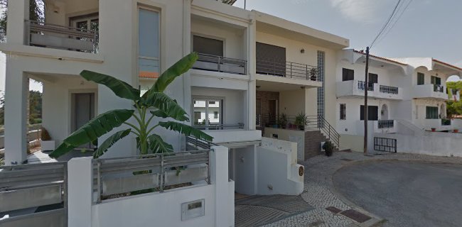 Warmrental Limited Sucursal em Portugal - Imobiliária