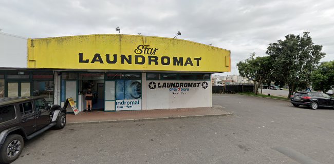 Star Laundromat