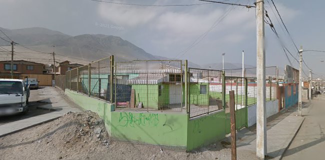 Opiniones de Cancha Las Parinas en Antofagasta - Campo de fútbol