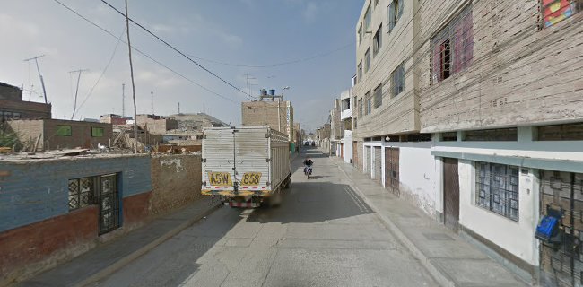 Avenida 9 de Diciembre 396, San Vicente de Cañete 15701, Perú