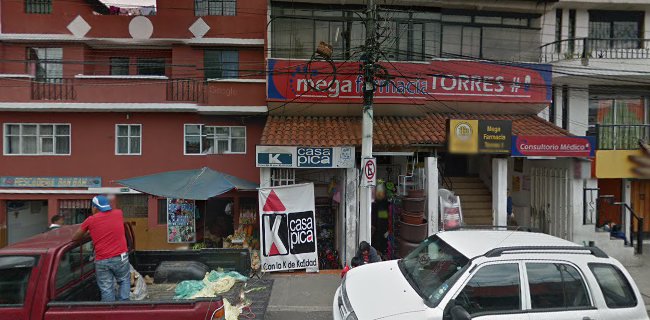 Opiniones de Mega Farmacia Torres 1 en Quito - Farmacia