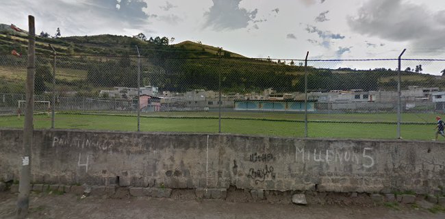 Opiniones de Liga Barrio Espejo en Quito - Campo de fútbol