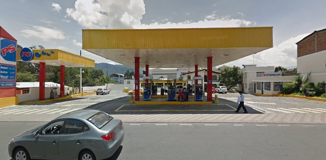 Gasolinera "San Rafael" - Quito