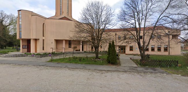 Crkva Blaženi Alojzije Stepinac - Crkva