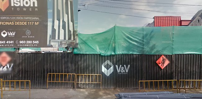 Av. Alfredo Benavides 1180, Miraflores 15047, Perú