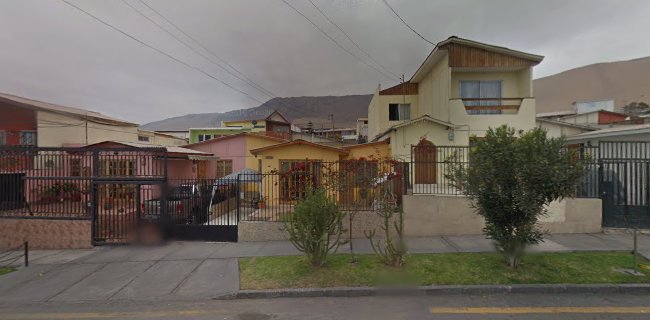 Opiniones de Rizos VIP Beauty House Unisex en Iquique - Peluquería