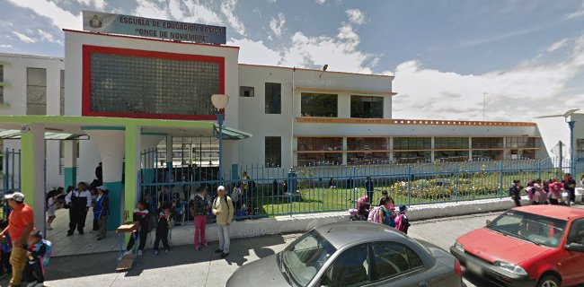 Escuela Once De Noviembre - Latacunga