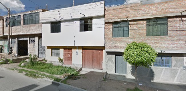 Opiniones de Clinica Hys en Ayacucho - Médico
