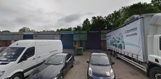 Milton Keynes Motor Co Ltd - Auto repair shop