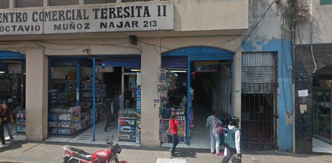 Int. 53, Santa Teresita II Calle, Octavio Muñoz Najar 213, Arequipa 04001, Perú