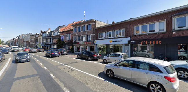Neckermann Schilde (naar Wijnegem verhuisd) - Reisbureau