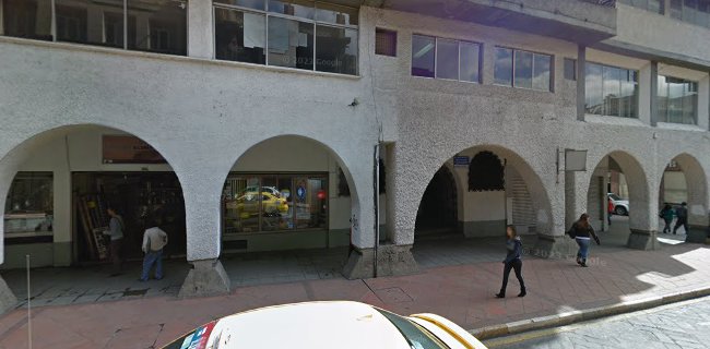 Edificio San Agustin, 303, Tercer piso, Pdte. Córdova 9-06, Cuenca 010101, Ecuador