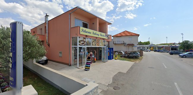 Ul. Marijana Grdovića 69, 23206, Sukošan, Hrvatska