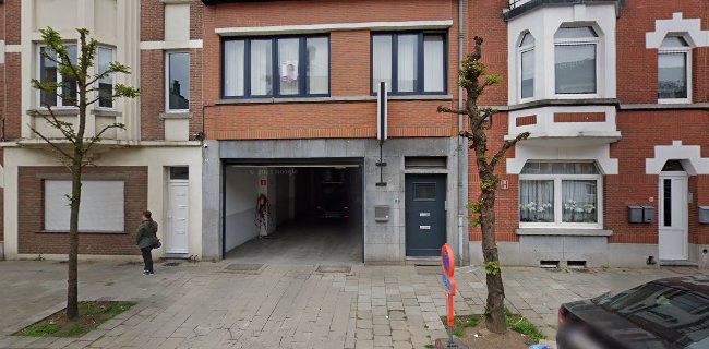 Beoordelingen van Garage de l' Obus in Brussel - Autobedrijf Garage