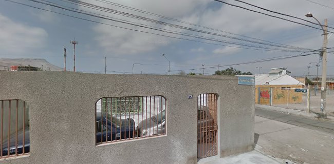 Opiniones de Chilexpress Pick Up BAZAR ARAMONT en Arica - Servicio de mensajería